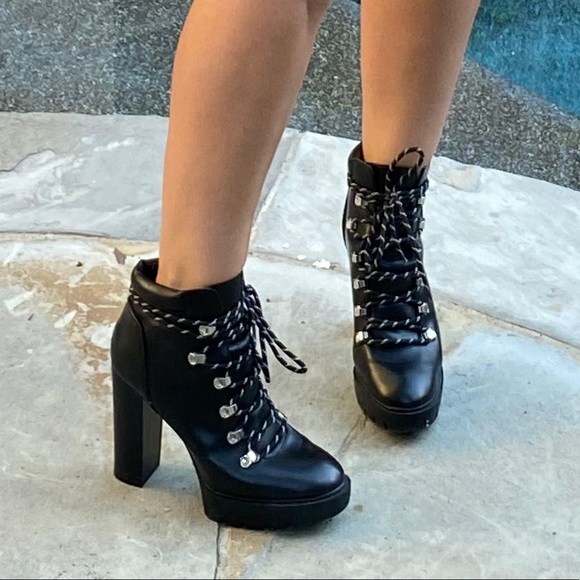 Zara Shoes - ZARA TRAFALUC Black Chunky Heel LaceUp Ankle Boots